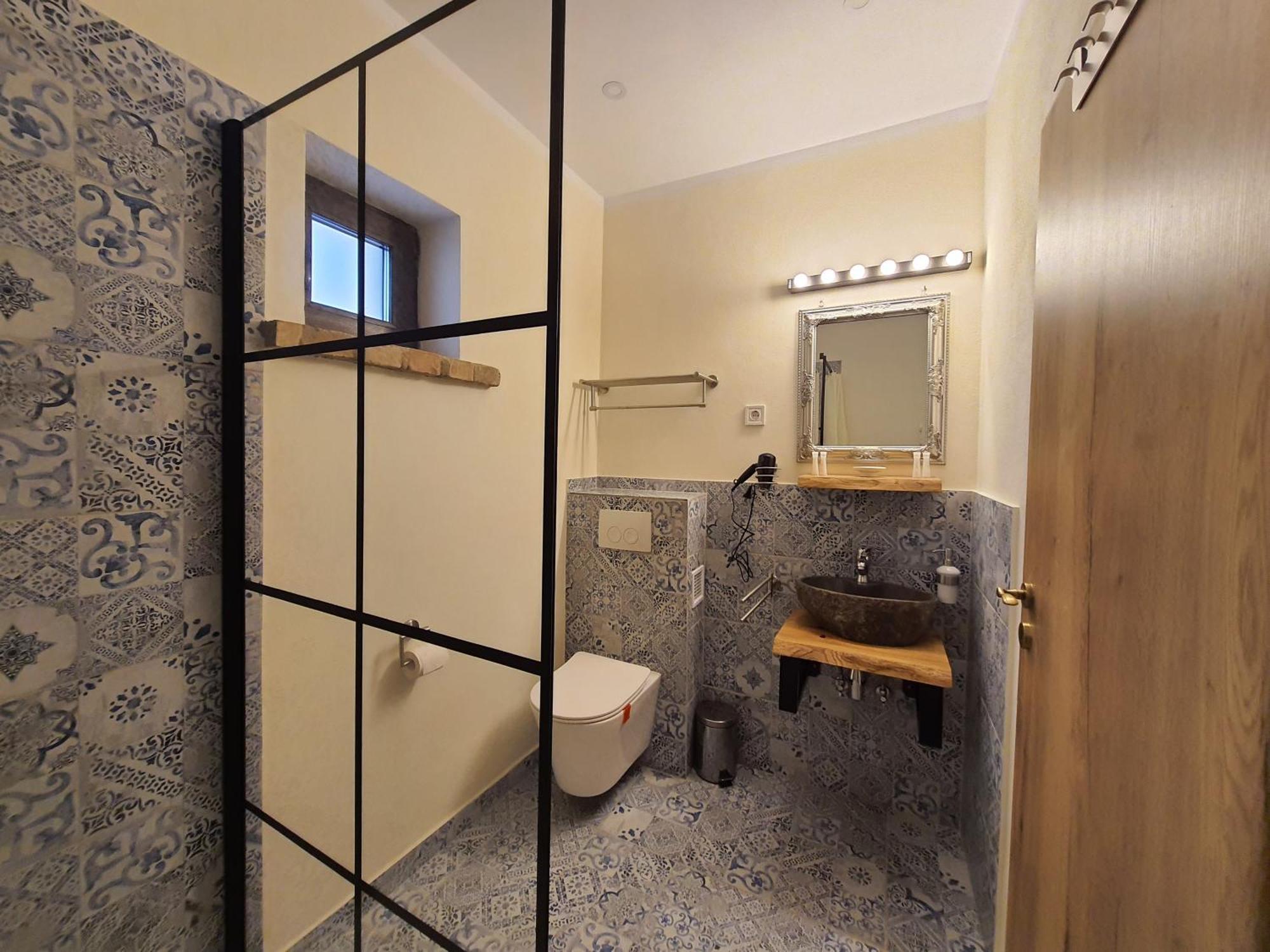 Complex Butoaiele Transilvaniei - Cazare & Spa - Natura - Relaxare Medias Luaran gambar