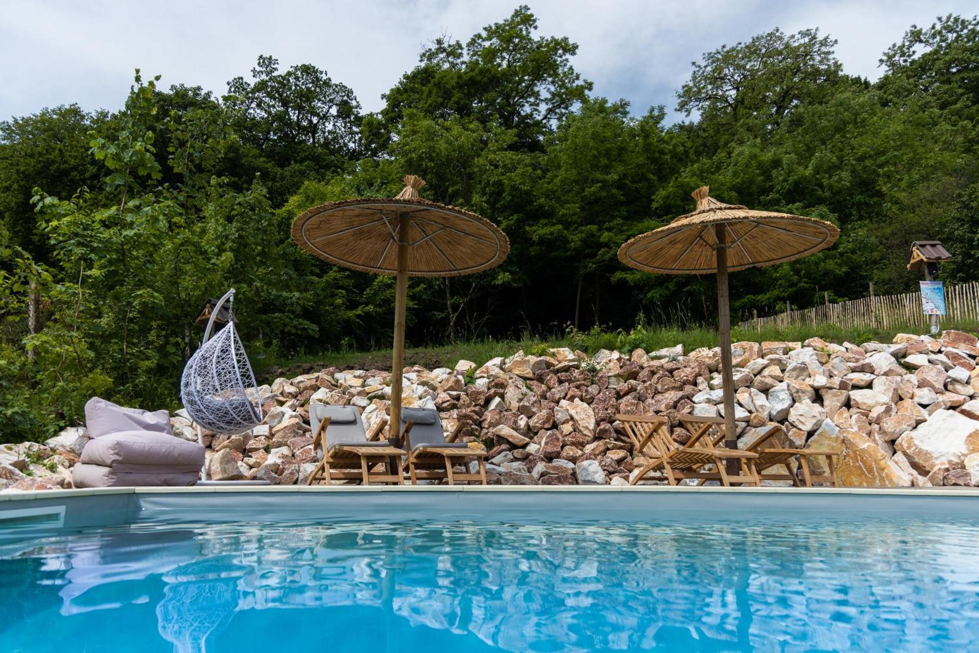 Complex Butoaiele Transilvaniei - Cazare & Spa - Natura - Relaxare Medias Luaran gambar